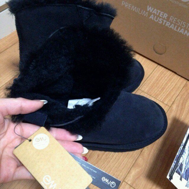 EMU(エミュー)の値下げ emu ムートンブーツ 黒 23 レディースの靴/シューズ(ブーツ)の商品写真