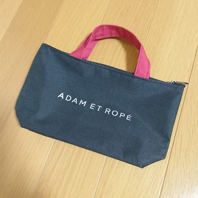 Adam et Rope'(アダムエロぺ)のアダムエロペ特製 ミッキーマウス ミニトートバッグ 付録 レディースのバッグ(トートバッグ)の商品写真