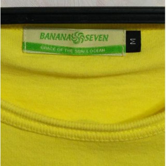 【さだこさま専用 】877*7 Tシャツ 綿 シンプル サラサラ 黄色 紺 レディースのトップス(Tシャツ(半袖/袖なし))の商品写真