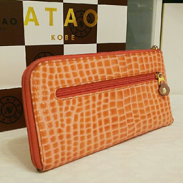 ATAO(アタオ)の《良品》アタオ　リモルアン　アプリコット　(箱無し) レディースのファッション小物(財布)の商品写真