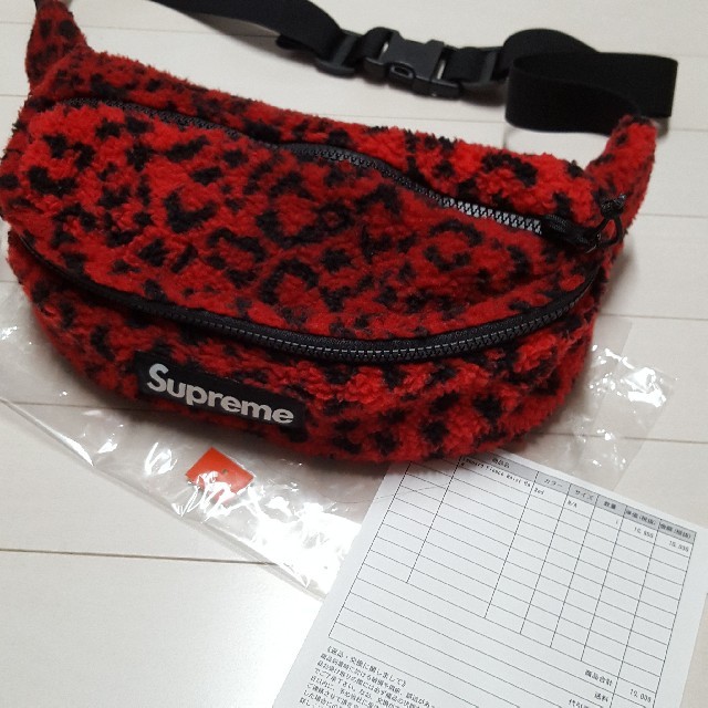 Supreme(シュプリーム)のSupremeLeopard レオパードフリースウエストバッグ
赤RED正規品
 メンズのバッグ(ウエストポーチ)の商品写真