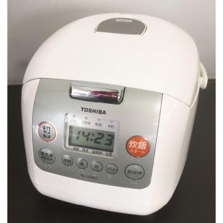 トウシバ(東芝)の中古☆TOSHIBA 炊飯器 RC-10MFD(炊飯器)