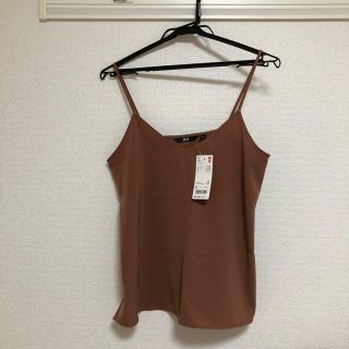 ユニクロ(UNIQLO)のユニクロ ドレープ キャミ 新品 (キャミソール)