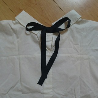 インデックス(INDEX)の新品タグ付き♡白シャツ(シャツ/ブラウス(半袖/袖なし))