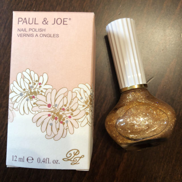 PAUL & JOE(ポールアンドジョー)のUSED ポール&ジョー ネイルポリッシュ コスメ/美容のネイル(マニキュア)の商品写真