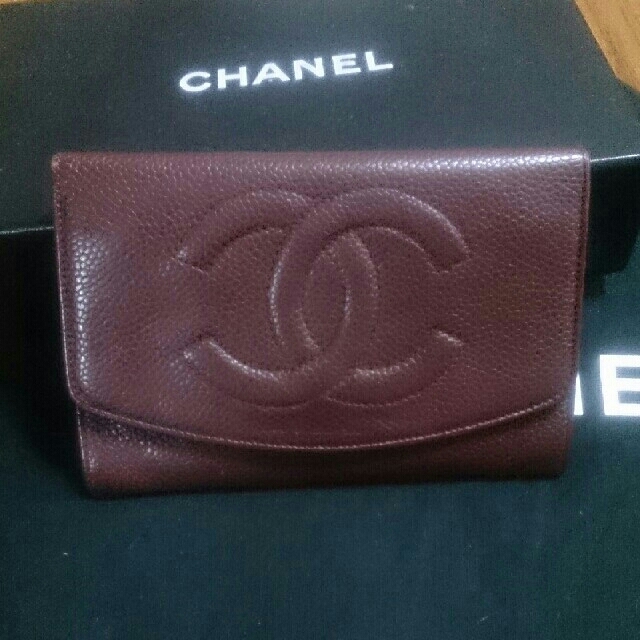 ファッション小物CHANEL シャネル キャビアスキン ココマーク 中財布 折り財布