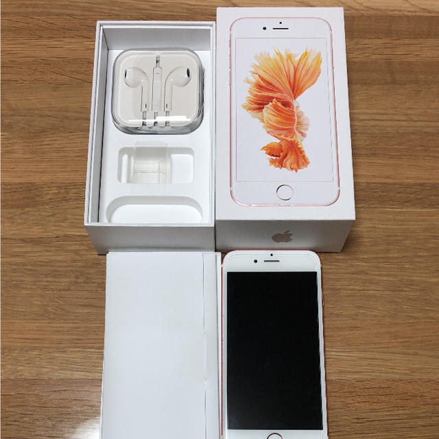 iPhone 6s Rose Gold 64 GB Softbank スマホ/家電/カメラのスマートフォン/携帯電話(スマートフォン本体)の商品写真