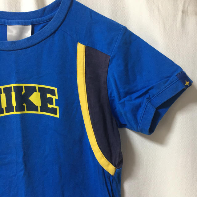 NIKE(ナイキ)のNIKEナイキジュニア130㌢ キッズ/ベビー/マタニティのキッズ服男の子用(90cm~)(Tシャツ/カットソー)の商品写真