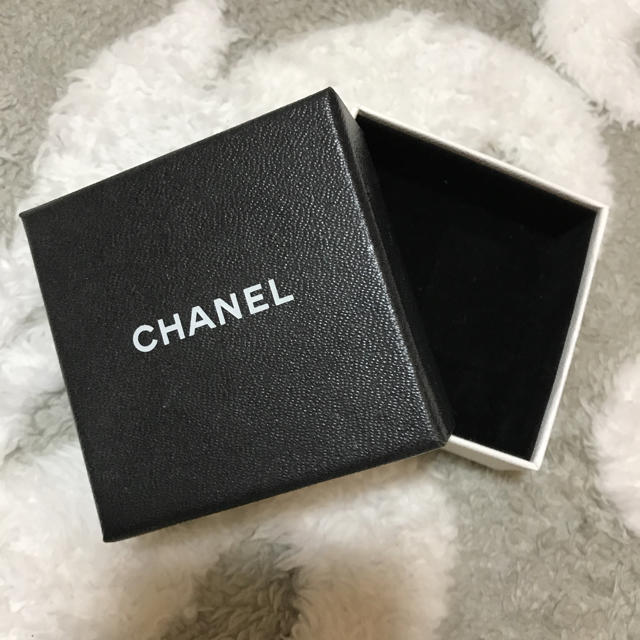 CHANEL 空箱 レディースのファッション小物(その他)の商品写真