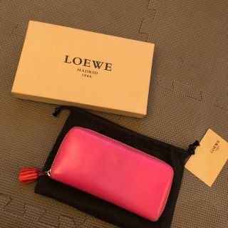 ロエベ(LOEWE)のLOEWE♡財布ナッパレザー(財布)