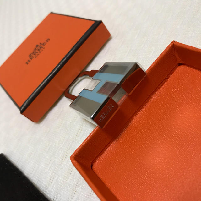 新品未使用【本物保証】エルメス HERMES キーリング キーホルダー