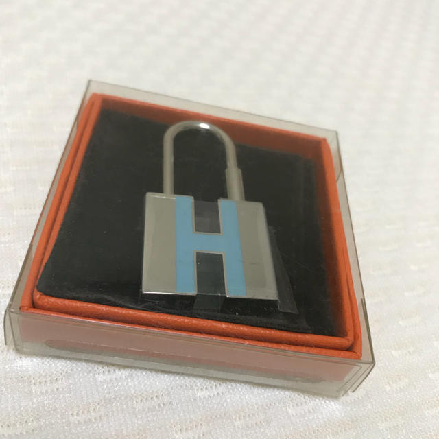 新品未使用【本物保証】エルメス HERMES キーリング キーホルダー