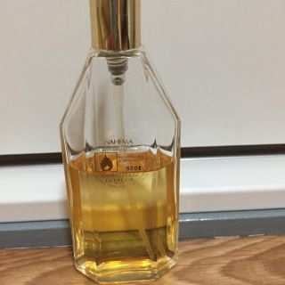 ゲラン(GUERLAIN)のGUERLAIN ナエマEDP 50ml(香水(女性用))