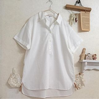 グローバルワーク(GLOBAL WORK)のあゆはん様専用☆ グローバルワーク 白シャツ ☆(シャツ/ブラウス(半袖/袖なし))