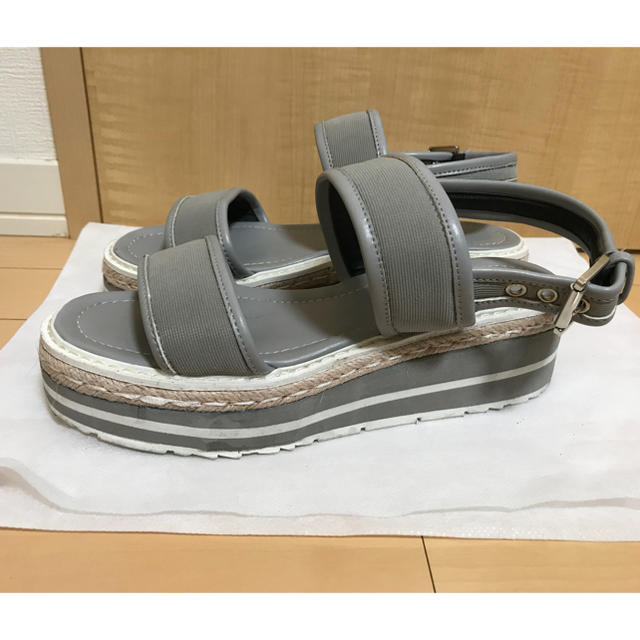 ZARA(ザラ)のプラットフォームサンダル 24.5cm レディースの靴/シューズ(サンダル)の商品写真