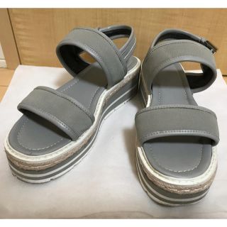 ザラ(ZARA)のプラットフォームサンダル 24.5cm(サンダル)