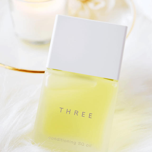 THREE(スリー)のTHREE  コンディショニング SQオイル 定価¥11,880 コスメ/美容のスキンケア/基礎化粧品(美容液)の商品写真