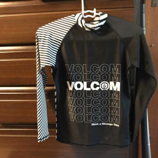 ボルコム(volcom)のVOLCOM ボルコムラッシュガード  (水着)