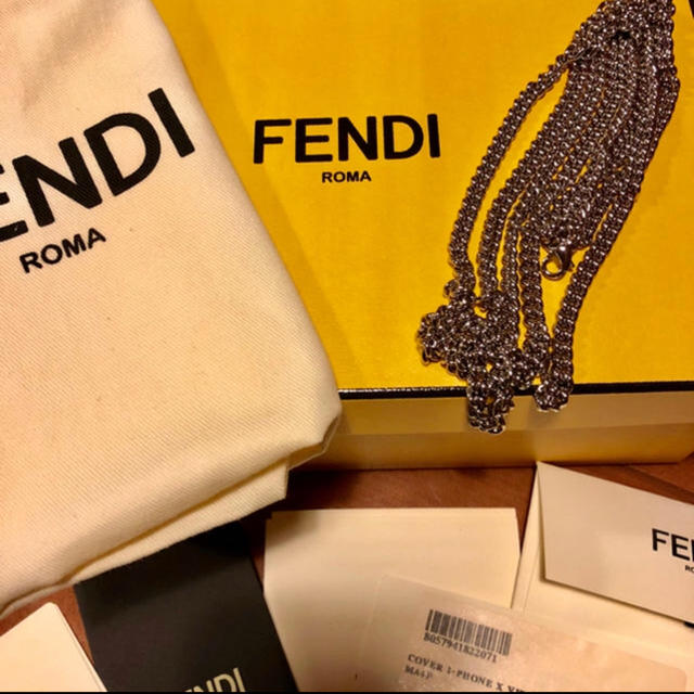 FENDI(フェンディ)の【5月末まで】フェンディ  iPhone X カバー スマホ/家電/カメラのスマホアクセサリー(iPhoneケース)の商品写真