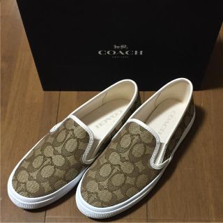 コーチ(COACH)のコーチ♡   新品スリッポン (ブラウン)(スリッポン/モカシン)