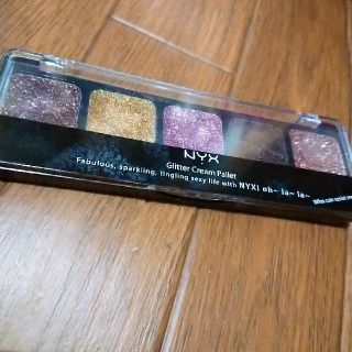 エヌワイエックス(NYX)のNYX GlitterCreemPalet(アイシャドウ)