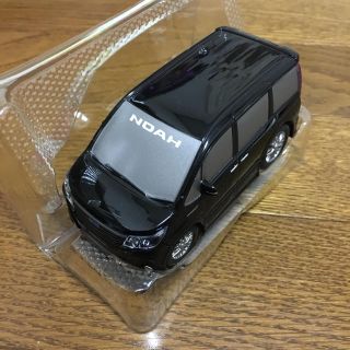 トヨタ(トヨタ)のトヨタ ノア W×B プルバックカー(模型/プラモデル)