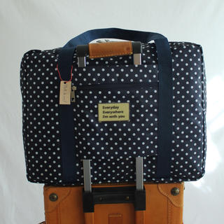  Mサイズ 折りたたみ スーツケースに通せる 旅行 バレエ 衣装 バッグ(スーツケース/キャリーバッグ)
