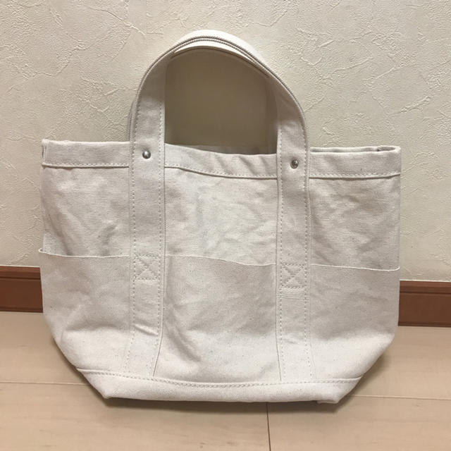 YAECA(ヤエカ)のYAECA  ツールバック SMALL レディースのバッグ(トートバッグ)の商品写真