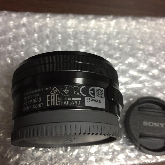 SONY(ソニー)の新品未使用SONYレンズ E PZ16-50 F3.5-5.6 SELP1650 スマホ/家電/カメラのカメラ(レンズ(ズーム))の商品写真