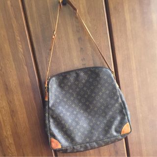 ルイヴィトン(LOUIS VUITTON)のルイヴィトン ショルダーバッグ(ショルダーバッグ)