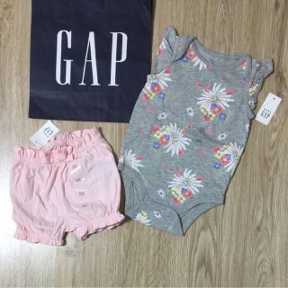 ベビーギャップ(babyGAP)のえりたん様専用ベビーギャップ 70 ロンパース 2点 パンツ2点(ロンパース)