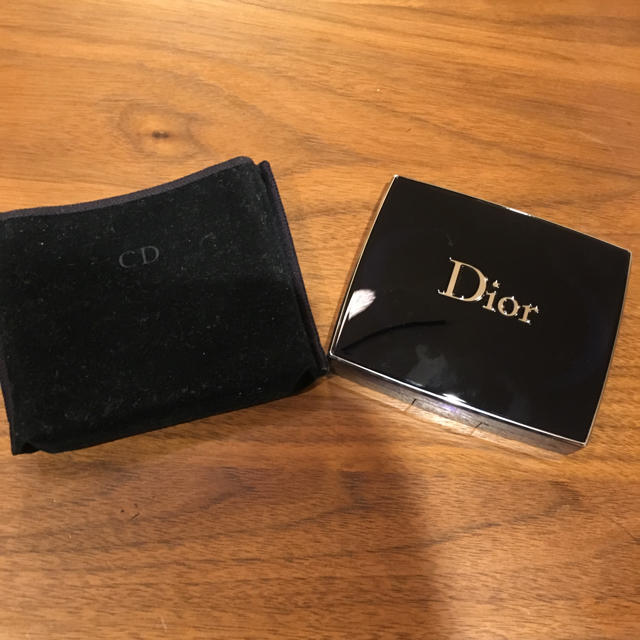 Christian Dior(クリスチャンディオール)の美品 Dior サンククルール 539 コスメ/美容のベースメイク/化粧品(アイシャドウ)の商品写真