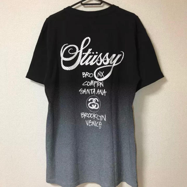 STUSSY(ステューシー)の【新品未使用】STUSSY ステューシー Tシャツ グラデーション 多数出品中 メンズのトップス(Tシャツ/カットソー(半袖/袖なし))の商品写真