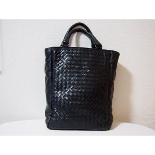 ボッテガヴェネタ(Bottega Veneta)の【超美品】BOTTEGA VENETA イントレチャート バッグ (黒色）(その他)