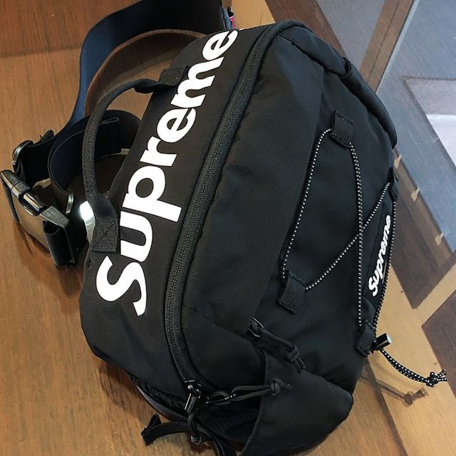 Supreme - 17SS Supreme Waist Bag ウエスト ショルダー バックの通販 by N.Dech｜シュプリームならラクマ