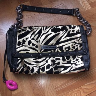 ベッツィジョンソン(BETSEY JOHNSON)の【値下げ】BETSEY JOHNSONバッグ(ショルダーバッグ)