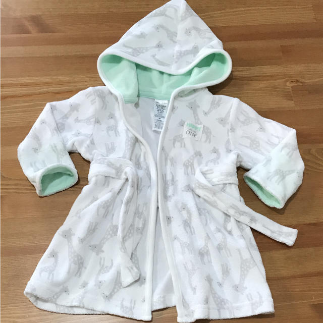 carter's(カーターズ)のカーターズ バスローブ 0-9m キッズ/ベビー/マタニティのベビー服(~85cm)(バスローブ)の商品写真