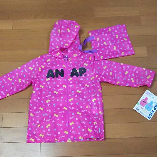 ANAP Kids(アナップキッズ)の【110】ANAP KIDS レインパーカー キッズ/ベビー/マタニティのこども用ファッション小物(レインコート)の商品写真