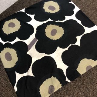 マリメッコ(marimekko)の専用  正規品 ウニッコ クッションカバー(クッションカバー)