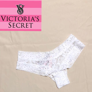 ヴィクトリアズシークレット(Victoria's Secret)のフローラルレースチーキー ホワイト(ショーツ)