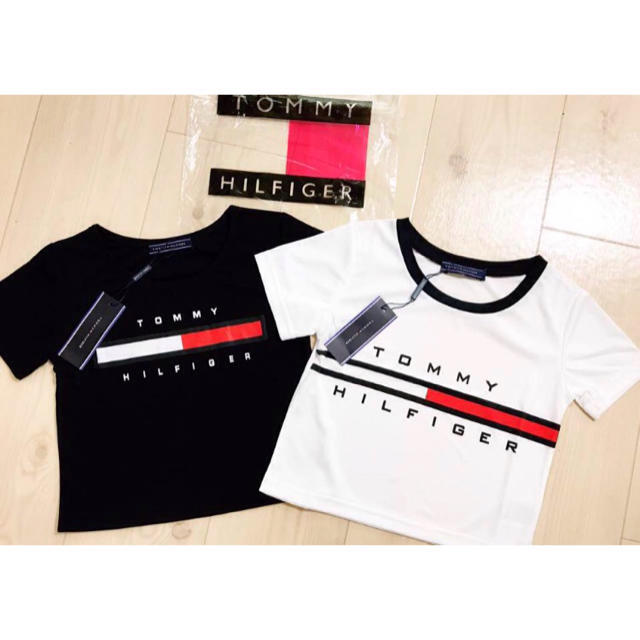 TOMMY HILFIGER(トミーヒルフィガー)の激安❤️新品★タグ付き★Tommy hilfiger★へそだし★Tシャツ レディースのトップス(Tシャツ(半袖/袖なし))の商品写真