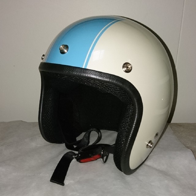 女性必見 新品未使用 スモールジェットヘルメット ブルーライン の通販 By B B Company ラクマ 女性必見 新品未使用 スモールジェットヘルメット ブルーライン の通販 By B B Company ラクマ