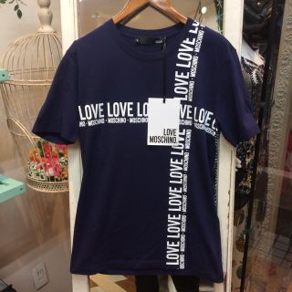 モスキーノ(MOSCHINO)の☆★さん専用 【新品】LOVE MOSCHINO プリントTシャツ(Tシャツ/カットソー(半袖/袖なし))