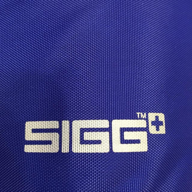 SIGG(シグ)の【あき様専用】SIGG ボトルカバー 1L スポーツ/アウトドアのアウトドア(登山用品)の商品写真