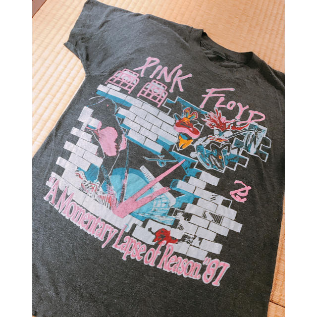 PINK FLOYD ロックTシャツ レディースのトップス(Tシャツ(半袖/袖なし))の商品写真