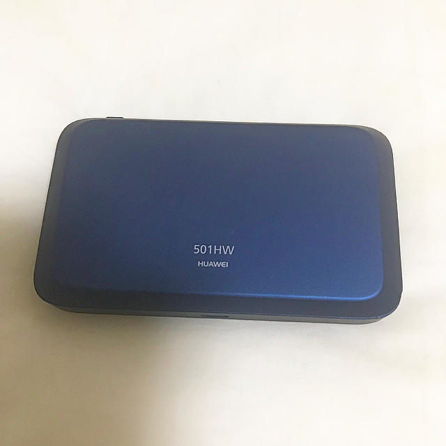 Softbank(ソフトバンク)のWi-Fi ルーター ＊ 本体のみ (501ＨＷ) スマホ/家電/カメラのスマホ/家電/カメラ その他(その他)の商品写真