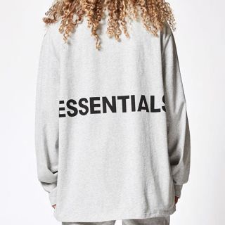 フィアオブゴッド(FEAR OF GOD)のFOG Essentials Boxy Graphic Long Sleeve (Tシャツ/カットソー(七分/長袖))