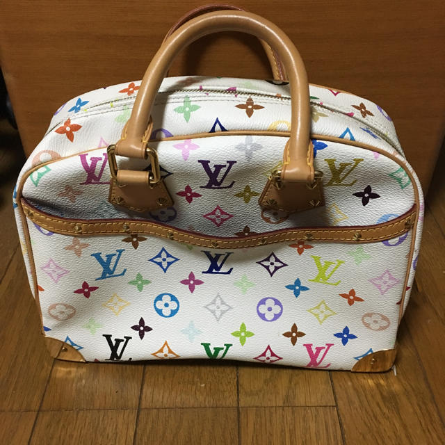 LOUIS VUITTON(ルイヴィトン)のLOUIS VUITTON ルイヴィトン マルチカラー 白トゥルーヴィル 値下げ レディースのバッグ(ハンドバッグ)の商品写真