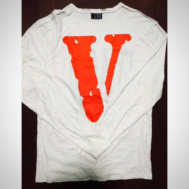 Supreme(シュプリーム)のVLONE ロゴ プリント リバーシブル ロングスリーブ カットソー メンズのトップス(Tシャツ/カットソー(七分/長袖))の商品写真