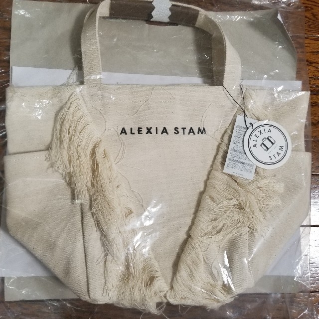 ALEXIA STAM(アリシアスタン)のALEXIA STAM　V Fringe MediumTotoBagIvory レディースのバッグ(トートバッグ)の商品写真